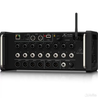 Микшерный пульт Behringer XR16